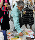 「けやきひろば 春のビール祭り 2018」の様子