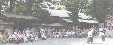 「薬丸野太刀自顕流」の演武を見学しました