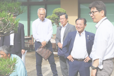 「大宮盆栽美術館見学会」を開催しました