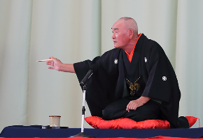 「天東落語会」に林家種平師匠が出演