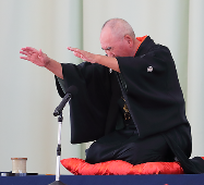 「天東落語会」に林家種平師匠が出演