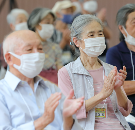 林家種平師匠、敬老祝賀会で落語を披露