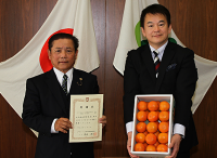 「安納芋チャリティー販売会」の売り上げから寄付金を贈呈しました