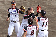 女子プロ野球チーム「埼玉アストライア」野球試合の応援に行きました！