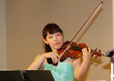 バイオリニスト・竹添みどりさん