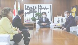 安納芋チャリティー販売の売上金をさいたま市に寄付