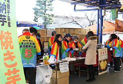 「安納芋焼き芋チャリティ販売会」、さらにヒートアップ!!