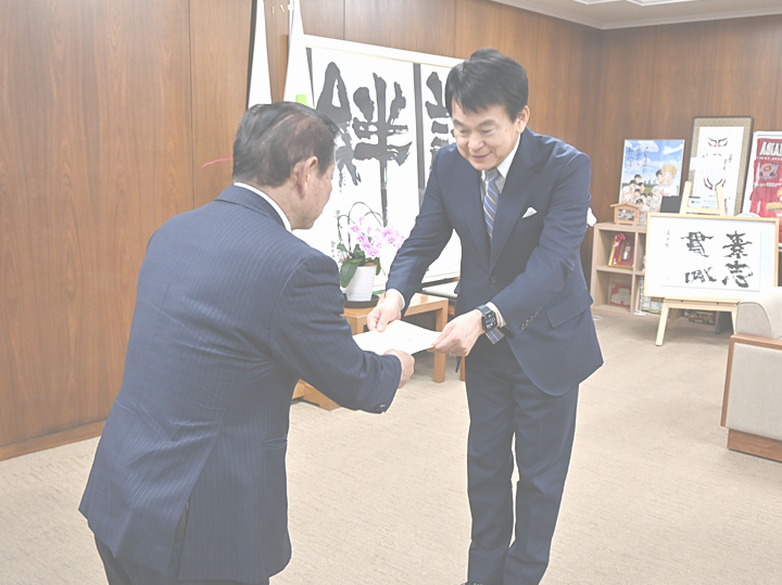 「安納芋 焼き芋チャリティー販売会」の売上金を、さいたま市へ寄付