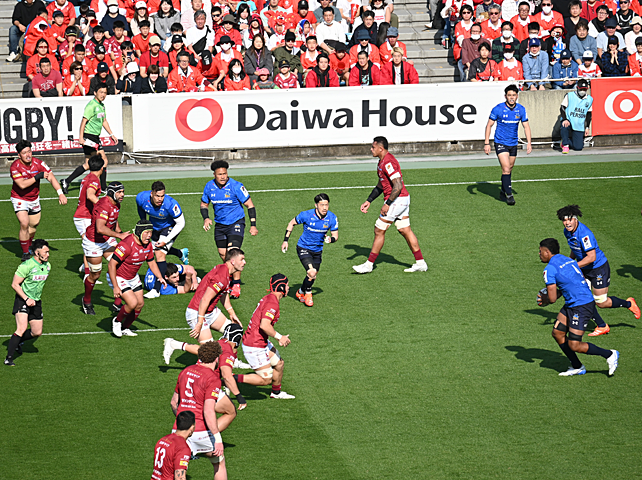 「ジャパンラグビー リーグワン」首位攻防戦